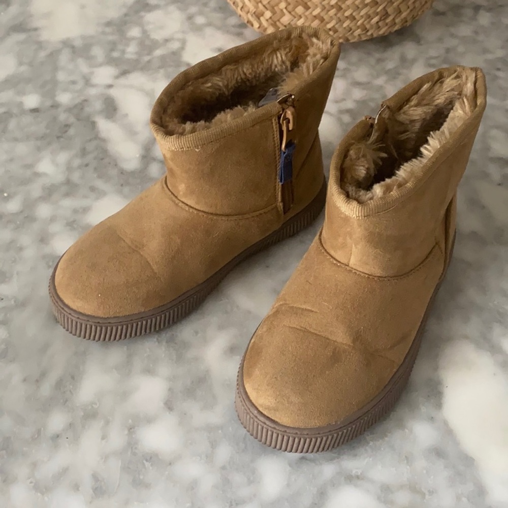 Cat and Jack faux suede boots